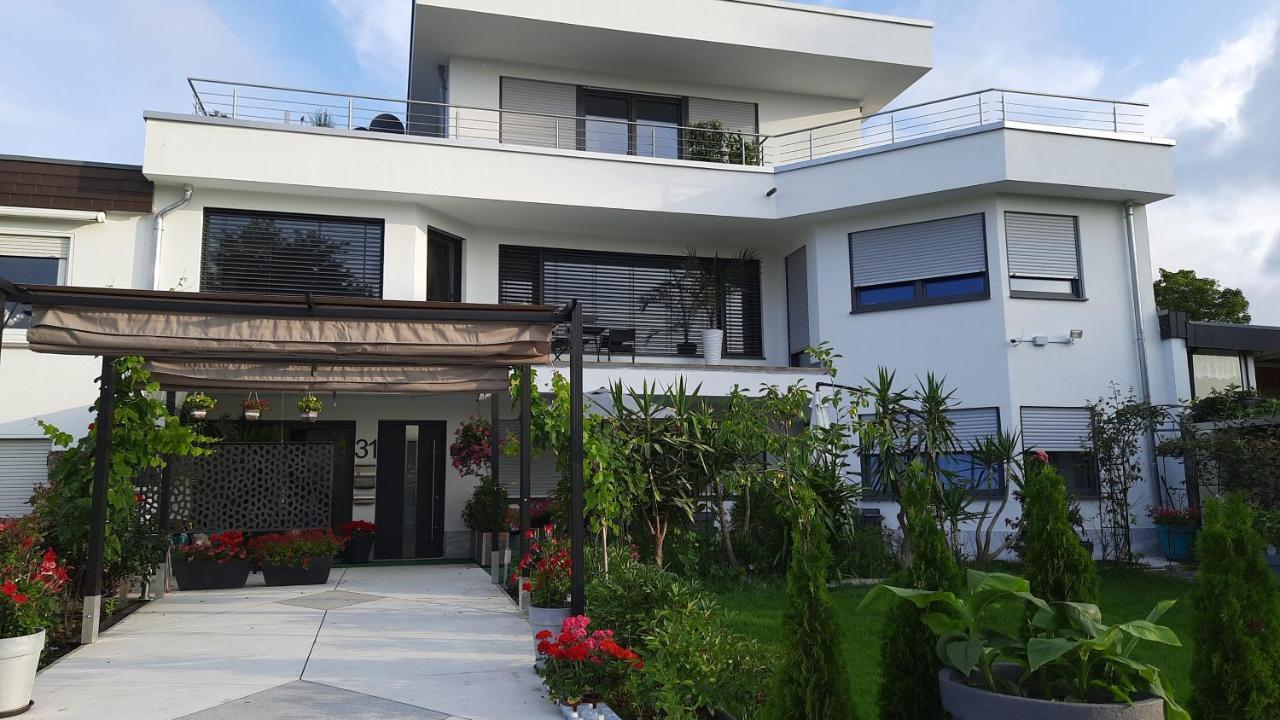 비르게스 Casa Blanca 아파트 호텔 외부 사진